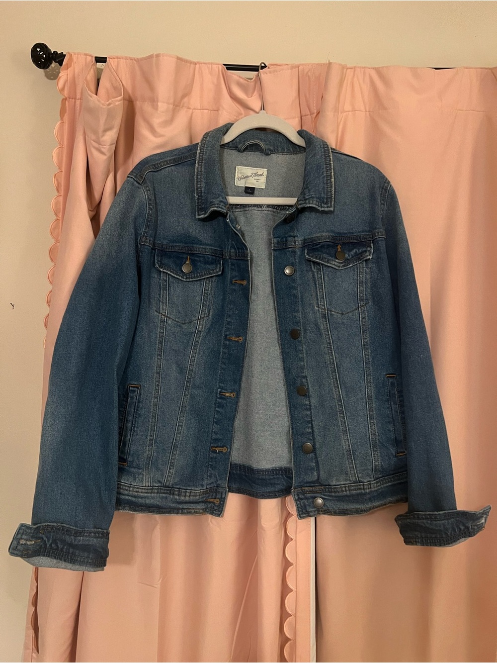 Universal Thread Classic Denim Jacket